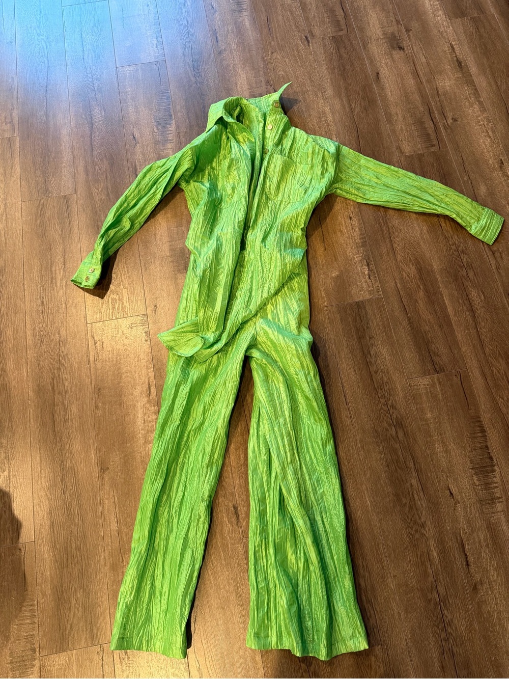 Women’s Bright Green Long-Sleeve Jumpsuit